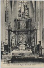 1 vue Intérieur de l'église, statue Notre-Dame-de-Pitié.
