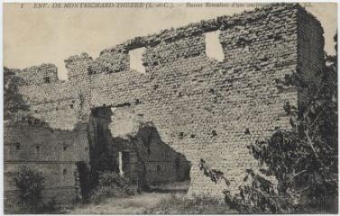 1 vue  - Ruines Romaines d\'une ancienne caserne. (ouvre la visionneuse)