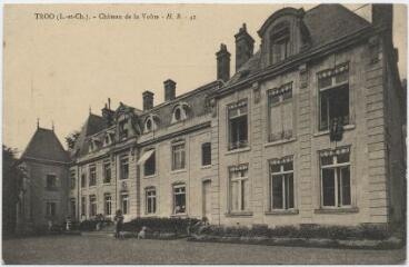 1 vue  - Château de la voûte. (ouvre la visionneuse)