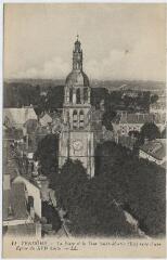 1 vue  - La place et la tour Saint-Martin reste d\'une église du XVIe siècle. (ouvre la visionneuse)