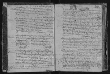 132 vues  - Registre paroissial. Baptêmes, mariages, sépultures (1693-mars 1703) (ouvre la visionneuse)
