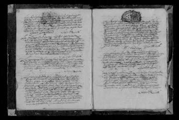 151 vues Registre paroissial. Baptêmes, mariages, sépultures (avril 1724-décembre 1742)