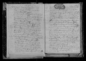206 vues Registre paroissial. Baptêmes, mariages, sépultures (avril 1711-avril 1722)