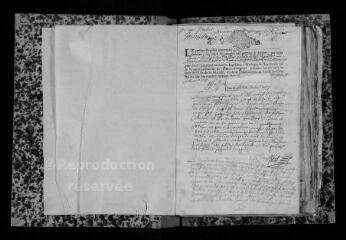 117 vues Registre paroissial. Baptêmes, mariages, sépultures (mars 1693-novembre 1703)