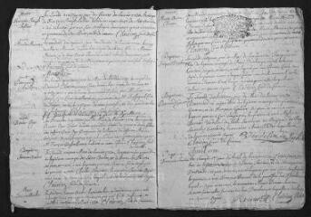 13 vues Registre paroissial. Baptêmes, mariages, sépultures (1730-juin 1731)