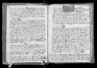 155 vues Registre paroissial. Baptêmes, mariages, sépultures (janvier 1703-1722) ; baptêmes, sépultures (janvier-juin 1723)