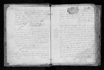 280 vues Registre paroissial. Baptêmes, mariages, sépultures (1717-janvier 1736)
