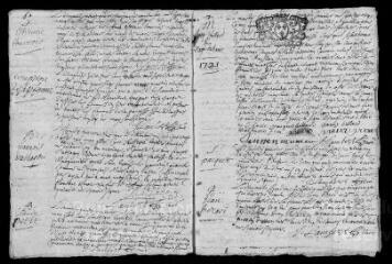 13 vues Registre paroissial. Baptêmes, mariages, sépultures (août 1720-février 1722)