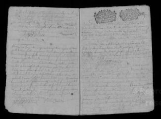 13 vues Registre paroissial. Baptêmes, mariages, sépultures (mai 1723-juillet 1724).