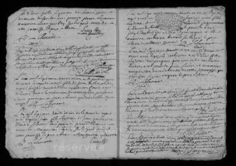 27 vues Registre paroissial. Baptêmes, mariages, sépultures (février-décembre 1731) ; baptême (janvier 1732)