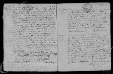 8 vues Registre paroissial. Baptêmes, mariages (janvier-avril 1743)