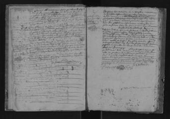 161 vues Registre paroissial. Baptêmes, mariages, sépultures (décembre 1688-février 1700)