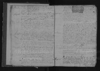 265 vues Registre paroissial. Baptêmes, mariages, sépultures (mai 1699-janvier 1737)