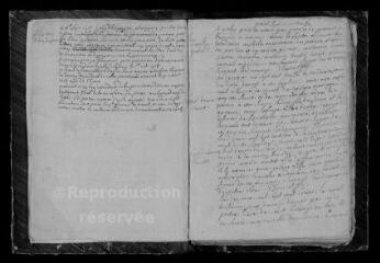 154 vues Regsitre paroissial. Baptêmes, mariages, sépultures (1713-5 mai 1730)