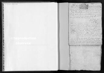 205 vues Registre paroissial des baptêmes, mariages, sépultures (nov.1714-avril 1731)