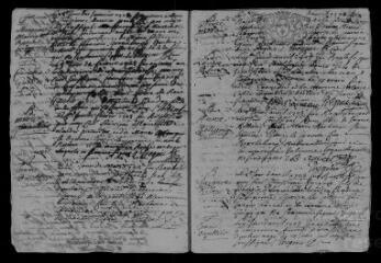 21 vues Registre paroissial. Baptêmes, mariages, sépultures (août 1722-septembre 1725)