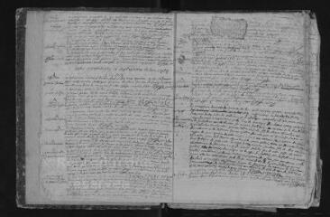 121 vues Registre paroissial. Baptêmes, mariages, sépultures (septembre 1703-mars 1713)