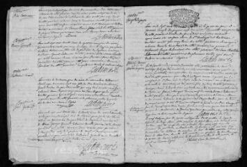 33 vues  - Registre paroissial. Baptêmes, mariages, sépultures (août 1733-mai 1737) (ouvre la visionneuse)