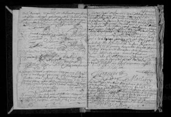 95 vues Registre paroissial. Baptêmes, mariages, sépultures (1678-septembre 1705) ; baptêmes (octobre 1705)