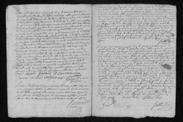 9 vues Registre paroissial. Baptêmes, mariages (février-décembre 1755)