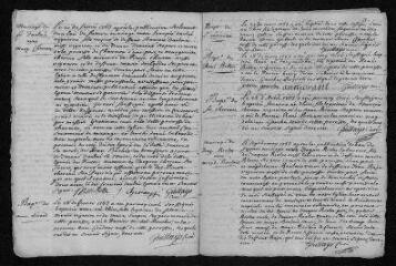 9 vues  - Registre paroissial. Baptême (décembre 1752) - Baptêmes, mariages (1753) (ouvre la visionneuse)