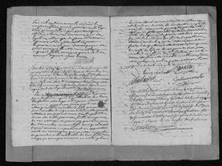 12 vues Registre paroissial. Baptêmes (décembre 1761) - Baptêmes, mariages (1762)