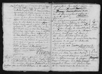 33 vues Registre paroissial. Baptêmes, mariages, sépultures (février 1748-décembre 1749)