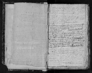 309 vues Registre paroissial. Baptêmes, mariages, sépultures (1765-janvier 1791)