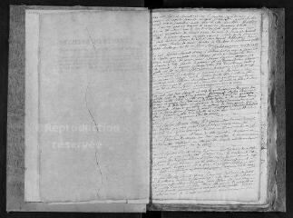 168 vues Registre paroissial. Baptêmes, mariages, sépultures (1765-1789 - 1792)